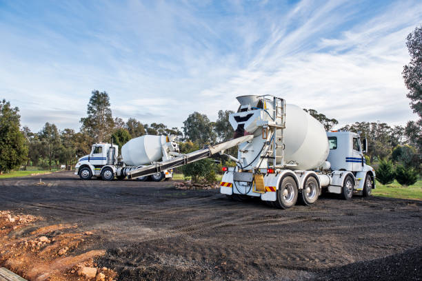 Best Local Concrete Companies  in Toppers, OK
